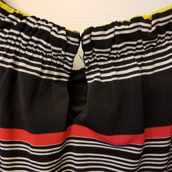 Top - Picture 2 of 4